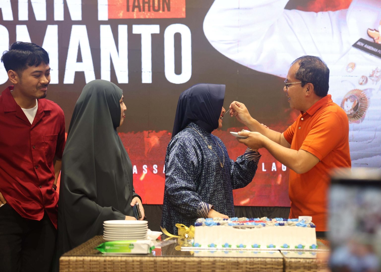 ULTAH DP