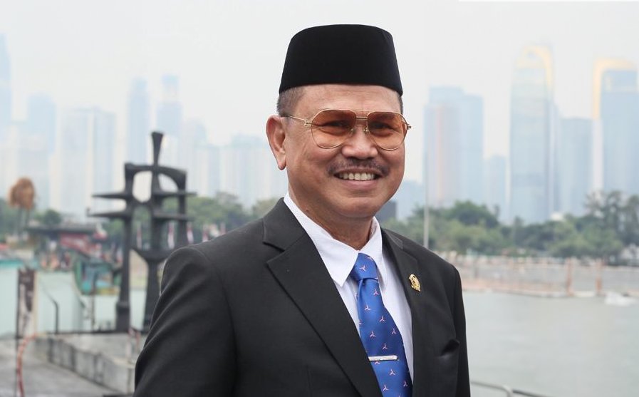 Frederik Kalalembang
