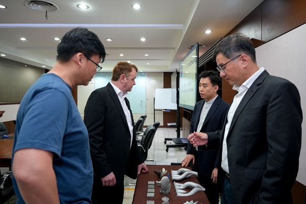 ACMI dan Continuum Membentuk Aliansi Strategis untuk Memajukan Pencetakan 3D Logam Berkelanjutan di Indonesia 5