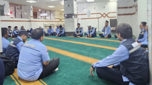 petugas haji
