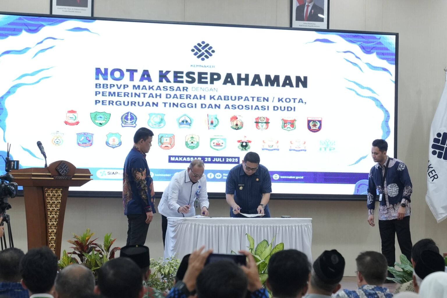 Disaksikan Menaker RI Pemkot Teken MoU dan Buka Peluang Kerja bagi Disabilitas