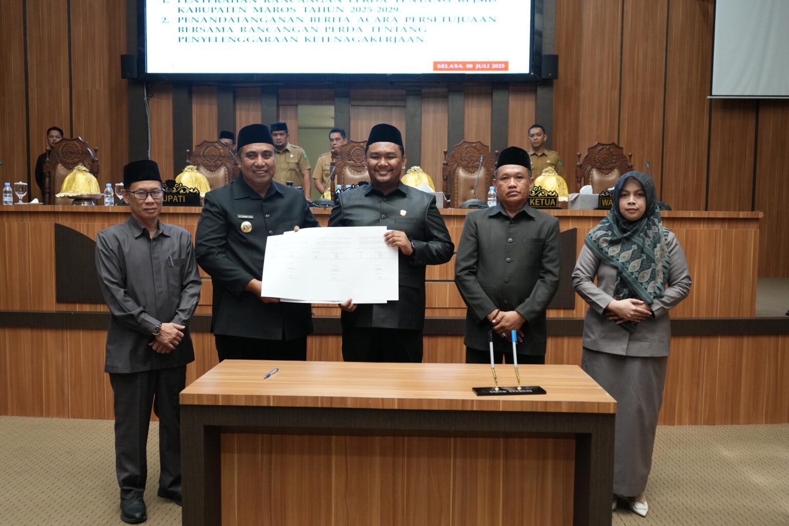 Maros 1