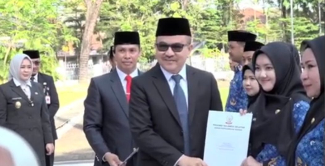 Pemprov Sulsel Serahkan SK Ribuan PPPK Tahap I
