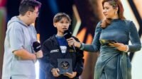 Rasyah Rasyid Menyampaikan Terima Kasih atas Penghargaan MVP EWC 2025 Free Fire