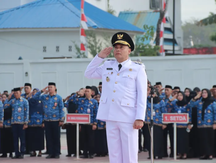 Wabup Hengky Yasin Irup pada Upacara Peringatan HUT ke 80 RI Tingkat Kab. Takalar