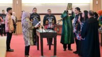 Wagub Fatmawati Rusdi Lantik 65 Pejabat Fungsional Pemprov