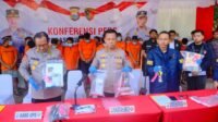 operasi lipu