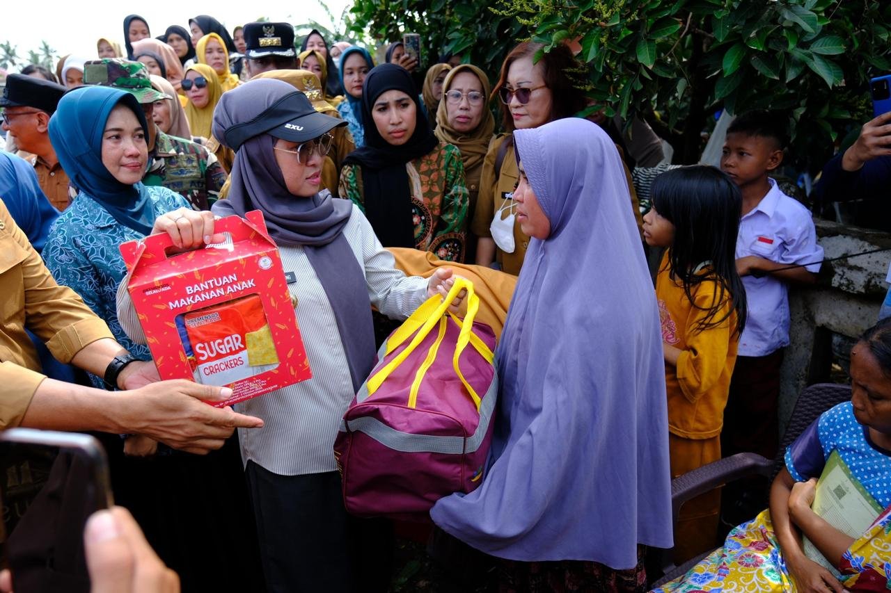 Bupati Gowa Tinjau Langsung Warga Terdampak Angin Puting Beliung