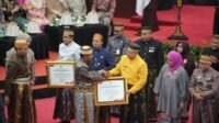 Pemkot Makassar Borong Tiga Penghargaan di Hari Jadi Sulsel ke 356