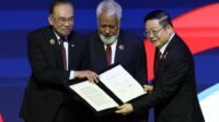 Timor Leste Resmi Jadi Anggota ke-11 ASEAN Timor Leste Resmi Jadi Anggota ke 11 ASEAN