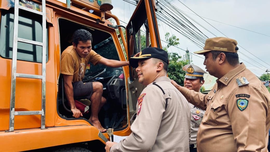 truk tambang