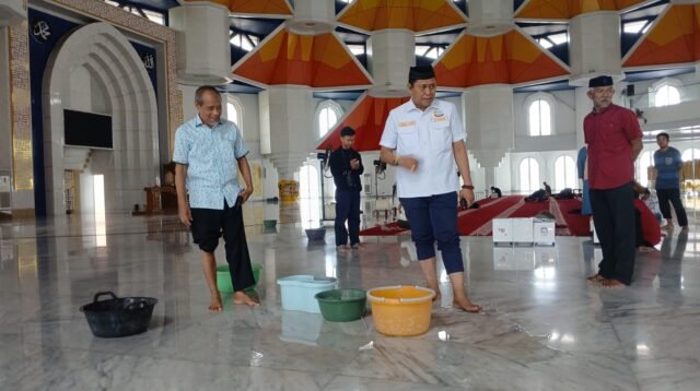 Habiskan Rp45 M Dewan Soroti Proyek Rehabilitasi Masjid 99 Kubah