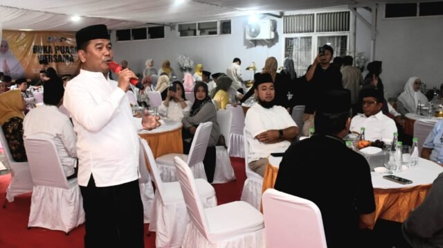 Rahman Pina Buka Bersama PINGGIR