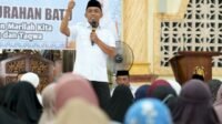 Bupati Sidrap Syaharuddin Alrif Berbagi di Batu 300 Terima Zakat dan 900 Sedekah