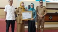 Ketua TP PKK Sidrap Ikuti Rakorda Bangga Kencana Sidrap Terima Penghargaan PJPK