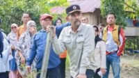 Pemkab Barru Gerak Cepat Salurkan Bantuan Korban Puting Beliung di Palanro