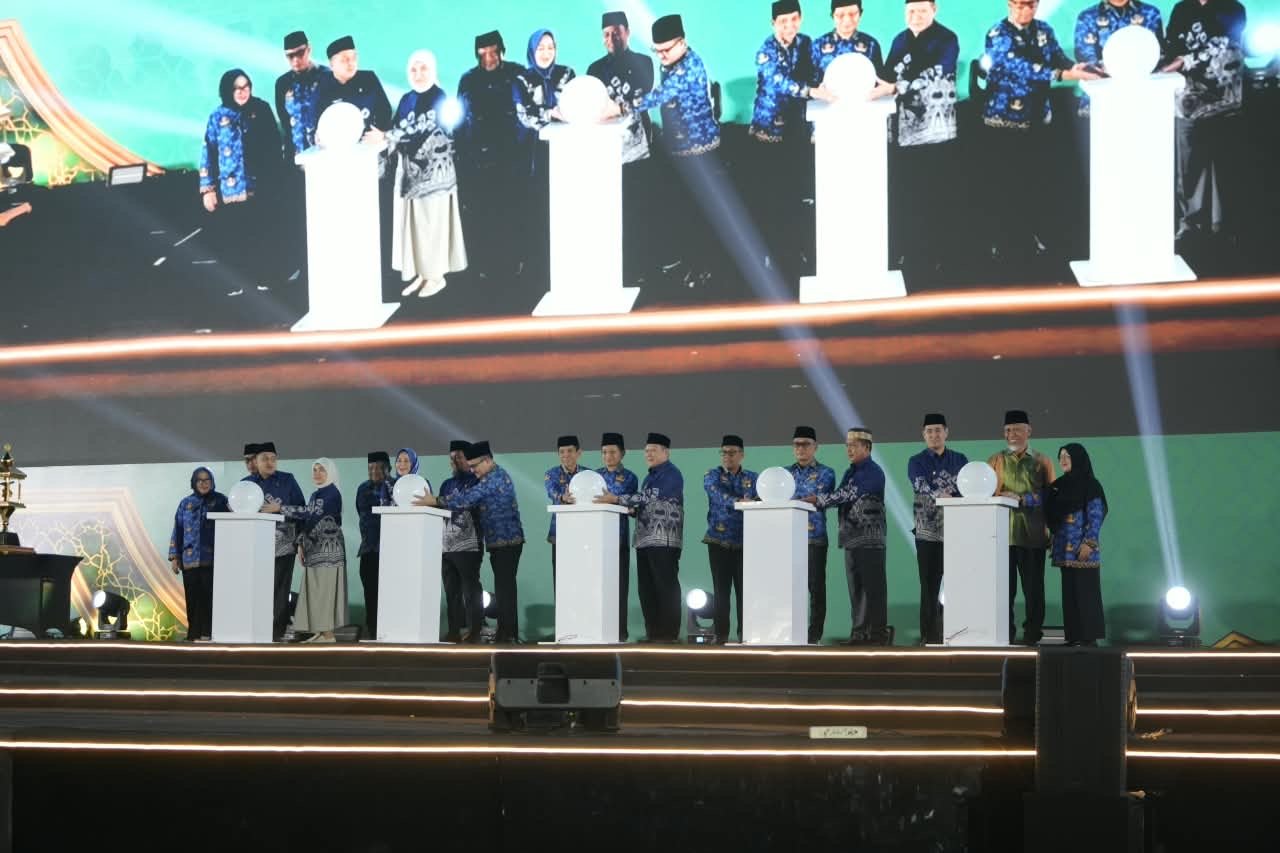 Kota Makassar Bergemuruh MTQ VIII KORPRI Nasional 2026 Resmi Dibuka Menag RI