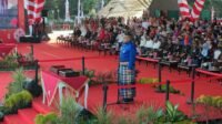 Munafri Aliyah Kenakan Pakaian Adat di Upacara Penurunan Bendera HUT RI ke 81 Kota Makassar