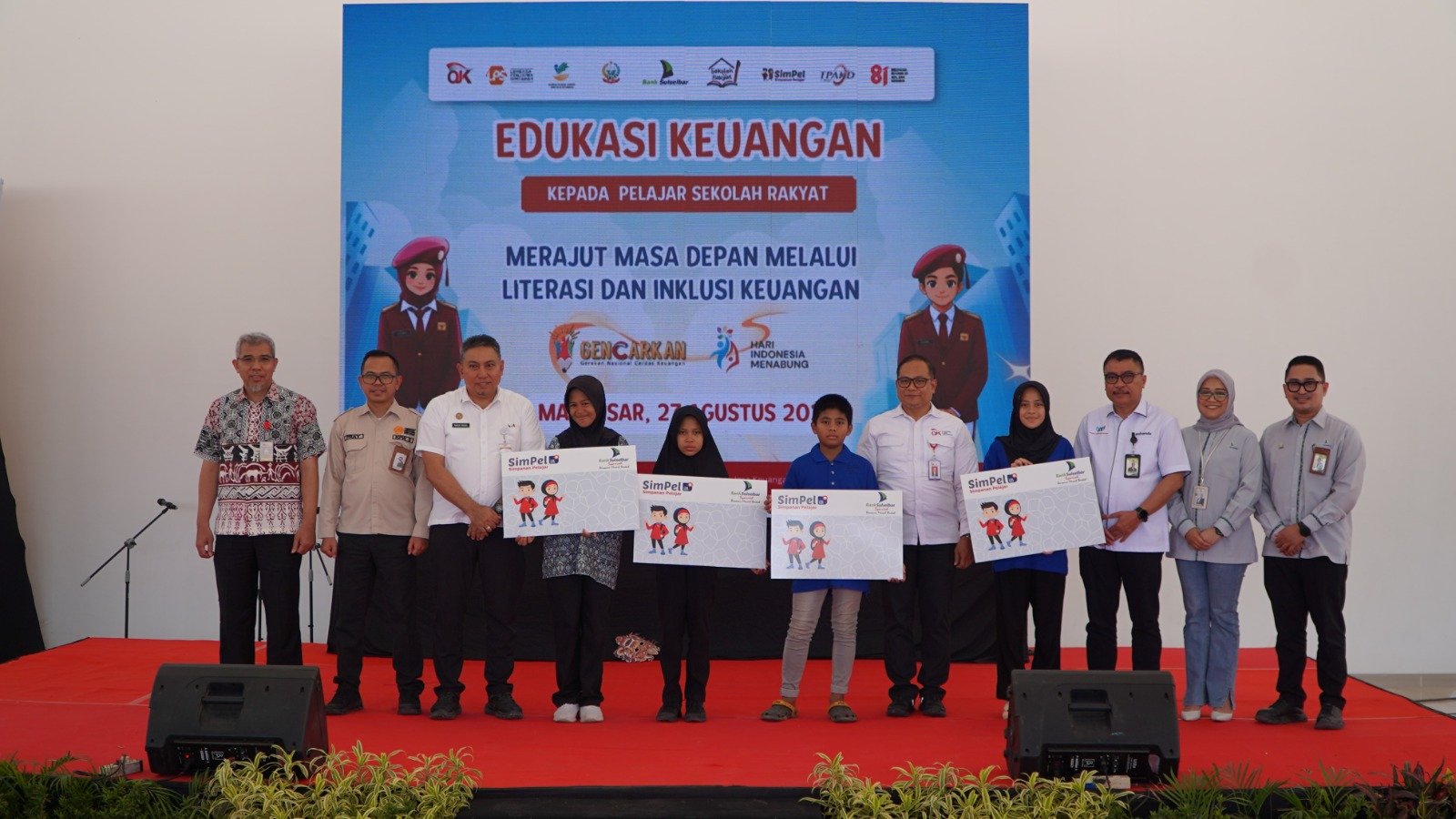 OJK Sulselbar Ajak 570 Pelajar SR Gemar Menabung