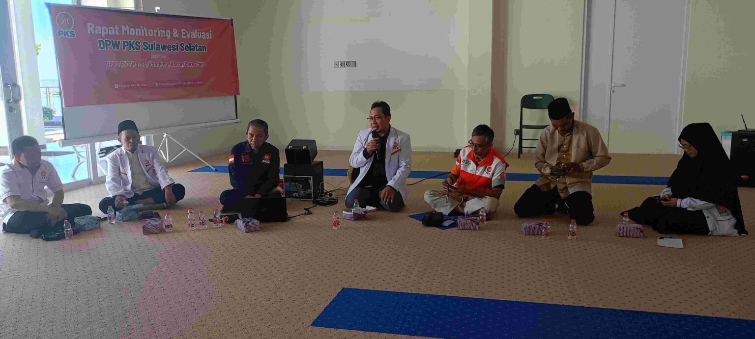 PINGGIR DPW Evaluasi Struktur Daerah