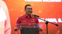 PINGGIR GOLKAR