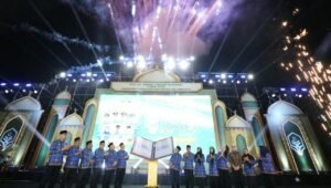 Wali Kota Makassar Dampingi Menag Tutup MTQ VIII KORPRI Nasional di Pangkep