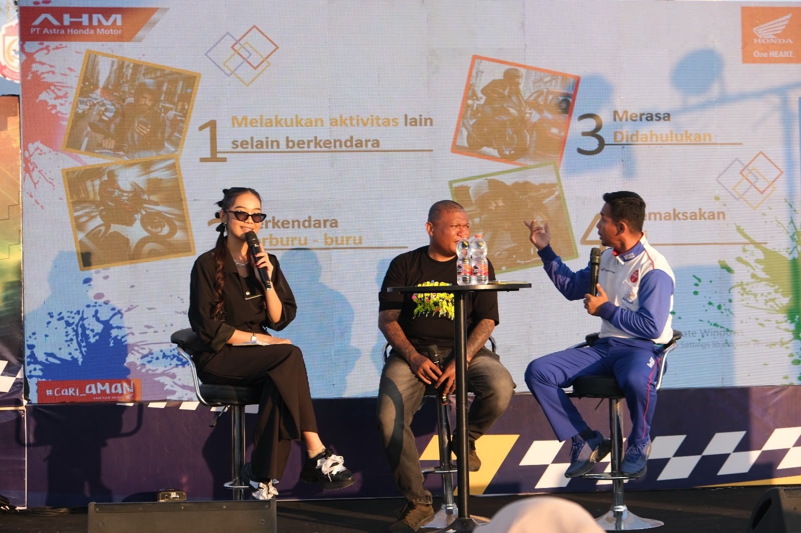 Asmo Edukasi Safety Riding di Makassar Bikers Day Fest 2026